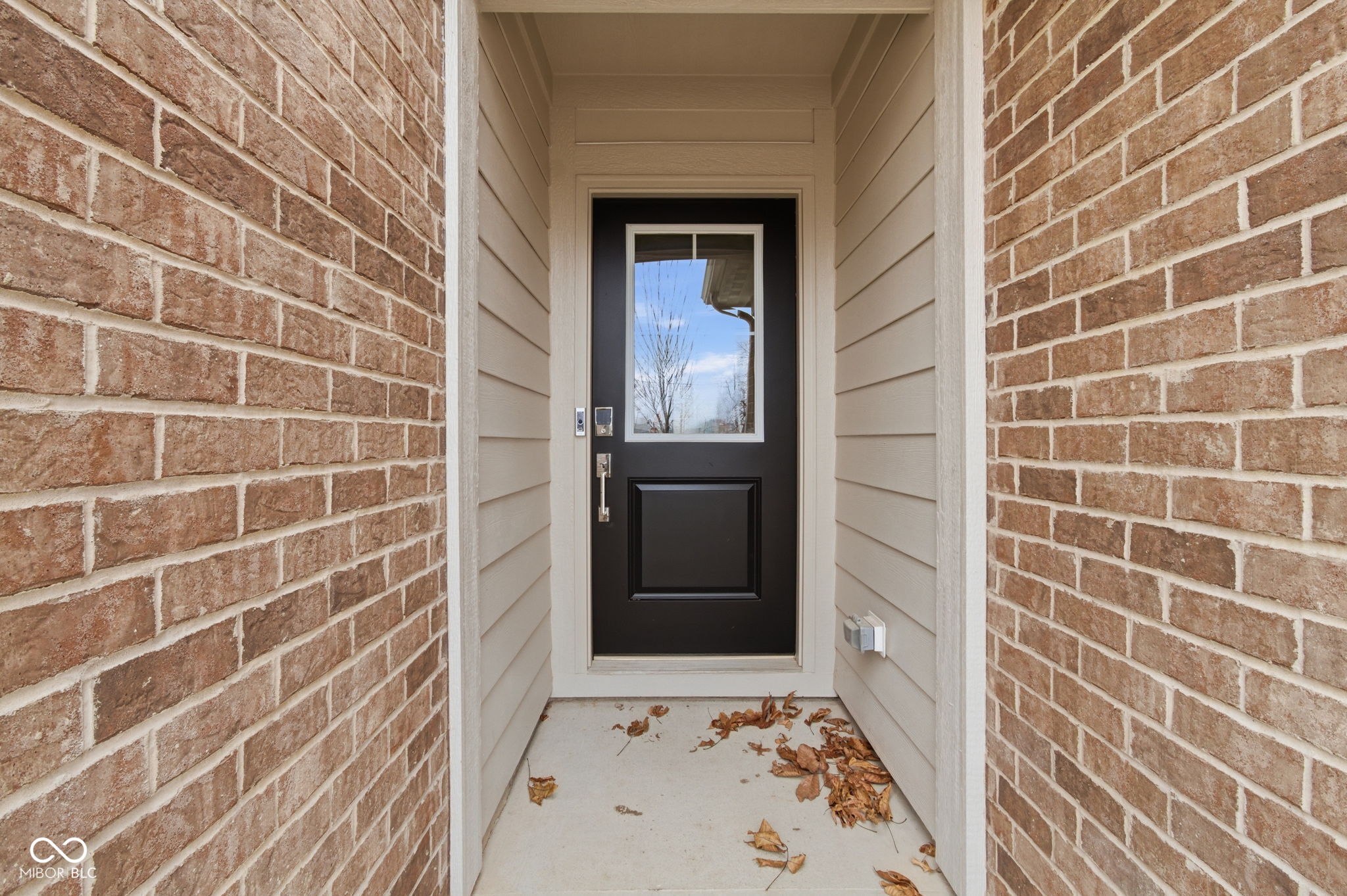 6597 Halsey Street Zionsville, IN 46077 - Photo 4 of 45