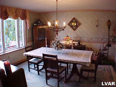 875 Wedgewood Road Bethlehem, PA 18017 - Photo 8 of 22 Gallery Image 8