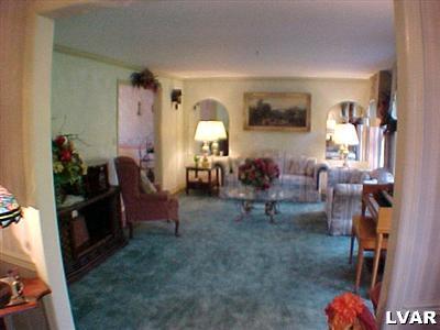 875 Wedgewood Road Bethlehem, PA 18017 - Photo 9 of 22 Gallery Image 9