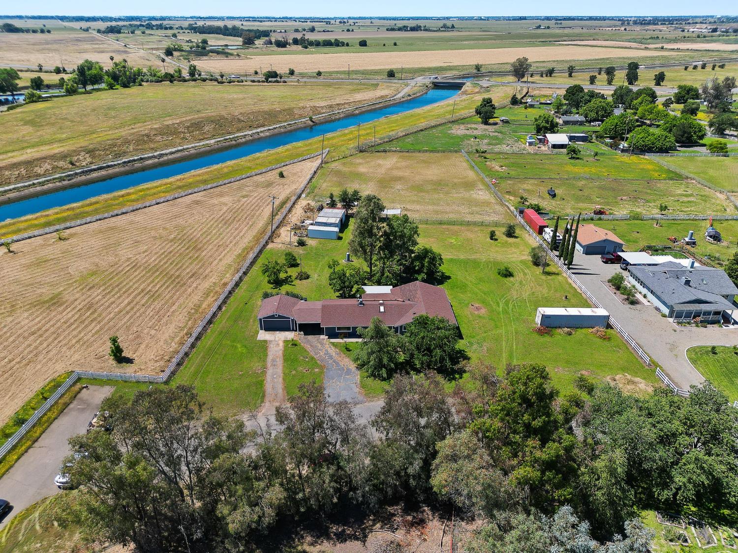 7610 Lake Ridge Circle Elk Grove, CA 95624 - Photo 41 of 48