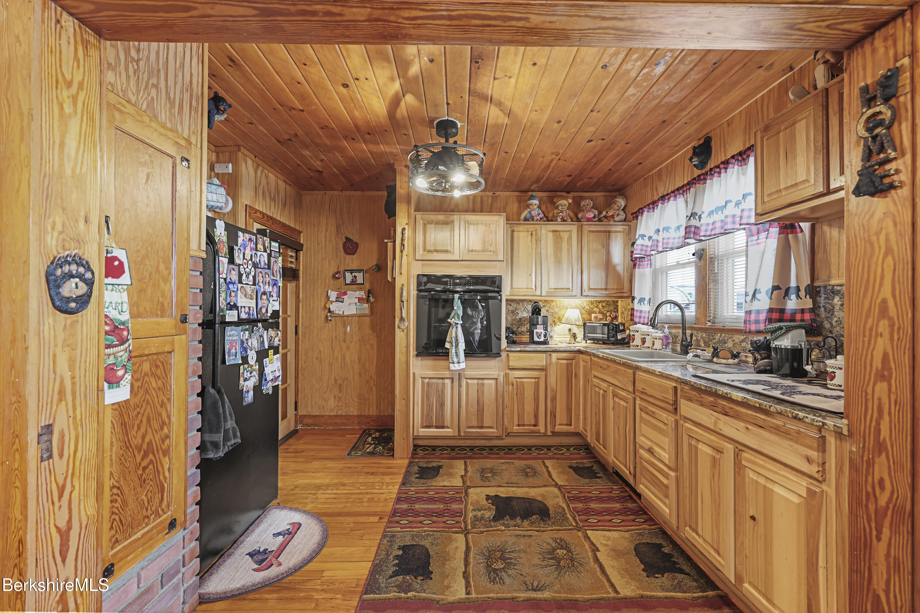 90 Cheshire Road Pittsfield, MA 01201 - Photo 11 of 26 Kitchen
