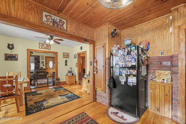 $269,900 | 90 Cheshire Road, Pittsfield, MA 01201