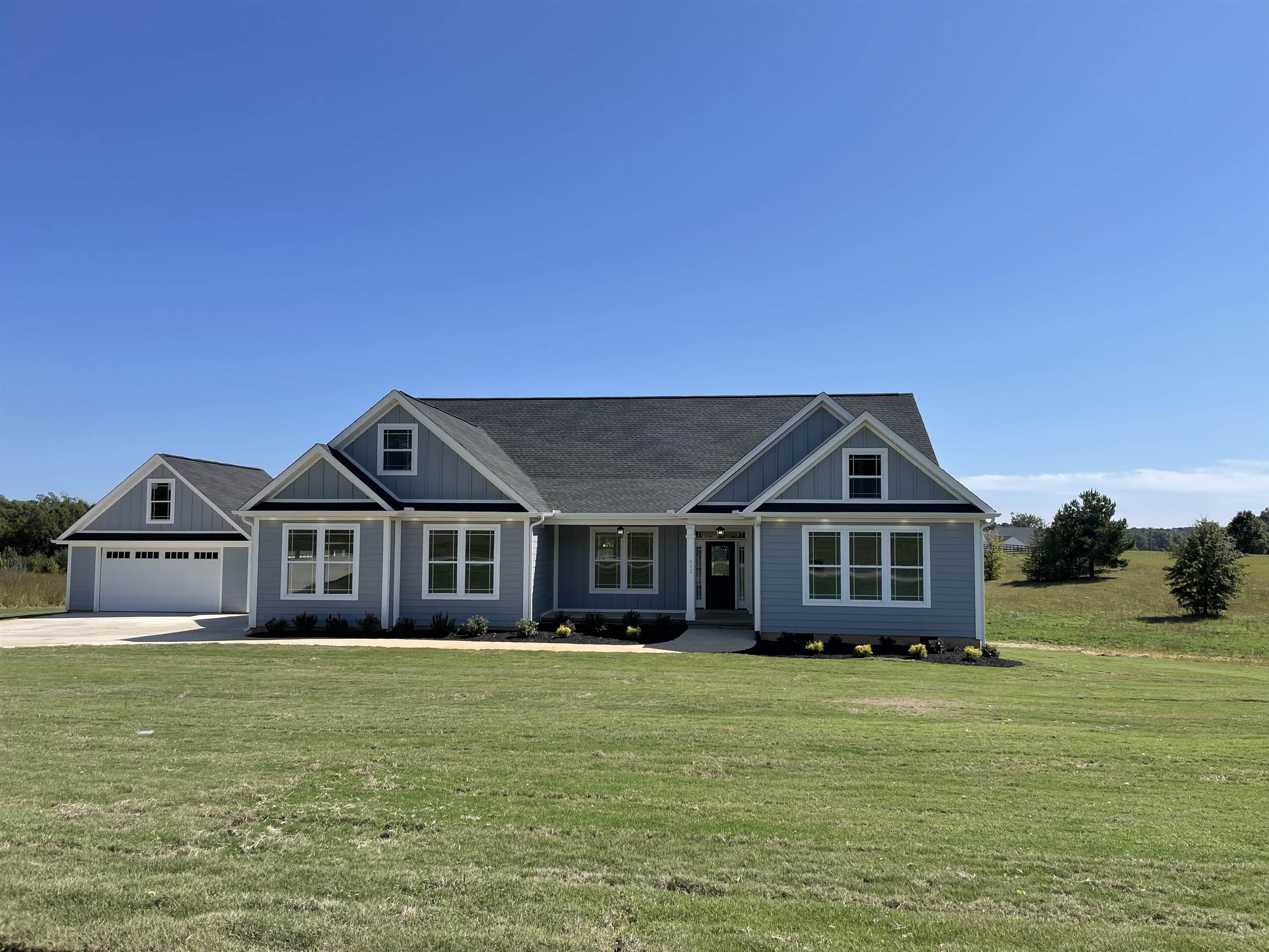 612 Ambling Gait Campobello Sc  