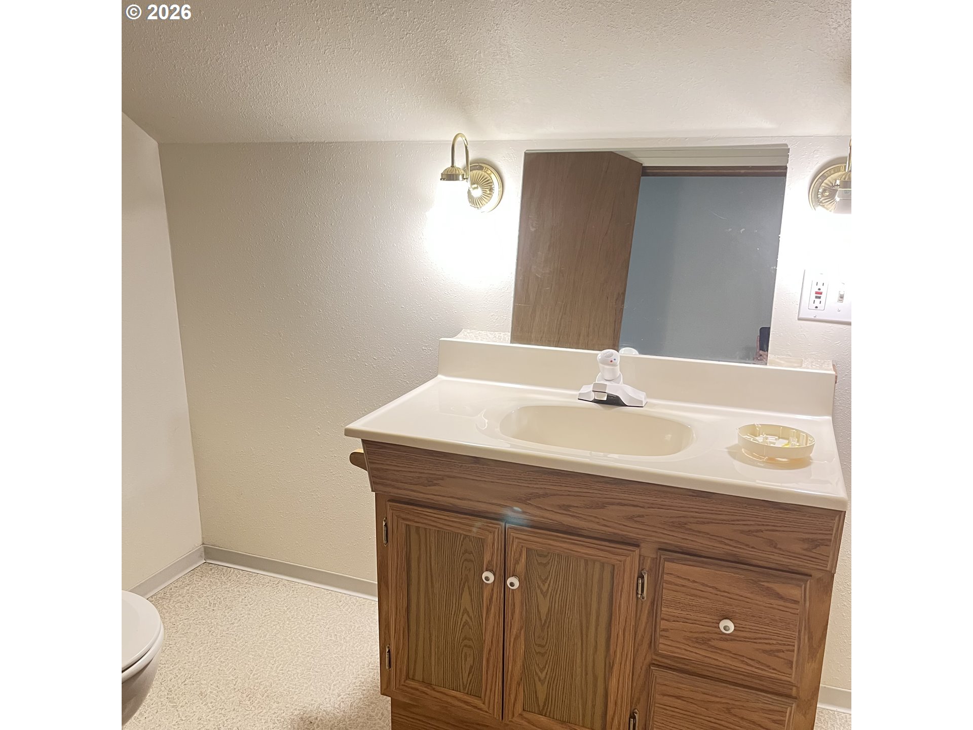 57510 South Morse Road Warren, OR 97053 - Photo 25 of 26 Bathroom