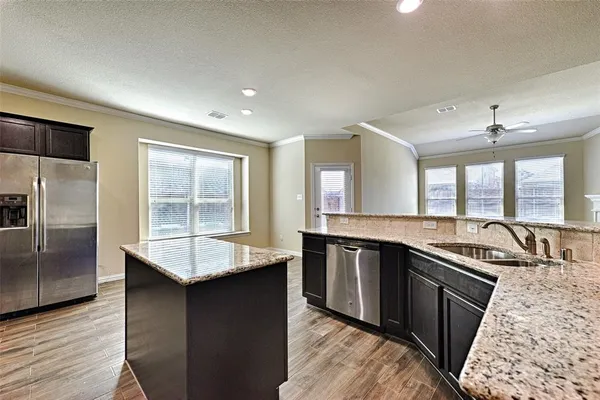 $2,995 | 16612 Central Garden Lane, Prosper, TX 75078