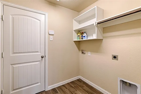 $2,995 | 16612 Central Garden Lane, Prosper, TX 75078