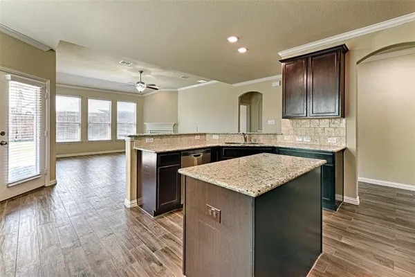 $2,995 | 16612 Central Garden Lane, Prosper, TX 75078