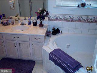 147 Alexander Road Beverly, NJ 08010 - Photo 5 of 6