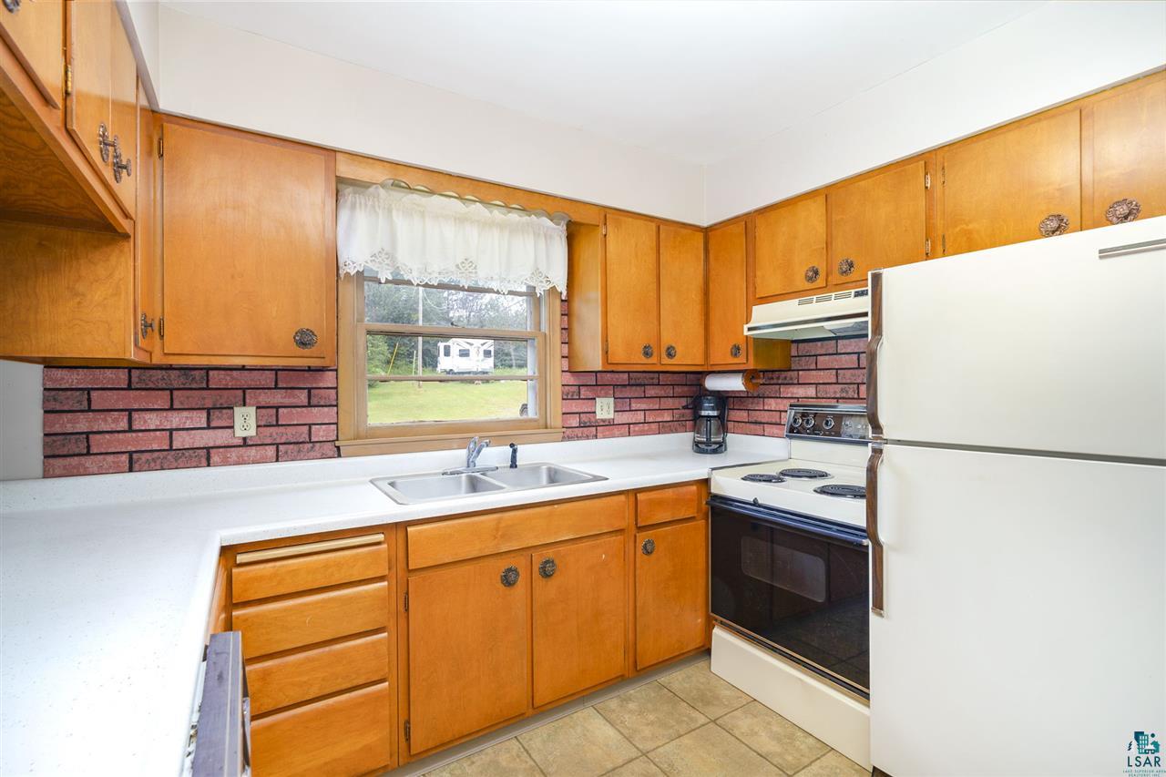 737 South Ugstad Road Proctor, MN 55810 - Photo 9 of 31 Gallery Image 9
