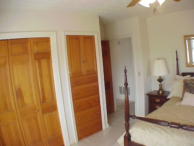 4521 Rosecrest Road Roanoke, VA 24018 - Photo 24 of 27 a view of a bedroom from a hallway