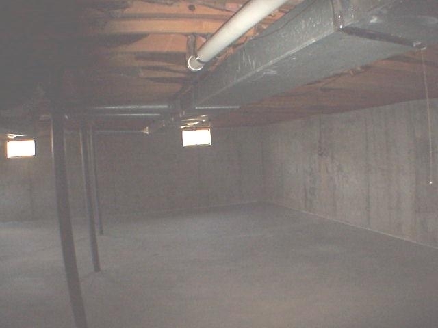 4521 Rosecrest Road Roanoke, VA 24018 - Photo 7 of 27 a view of empty room