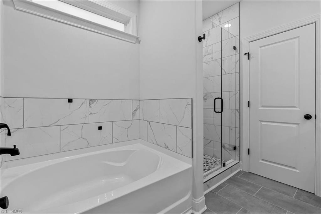 5305 Ridgefall Road Greensboro, NC 27410 - Photo 27 of 48 Gallery Image 27