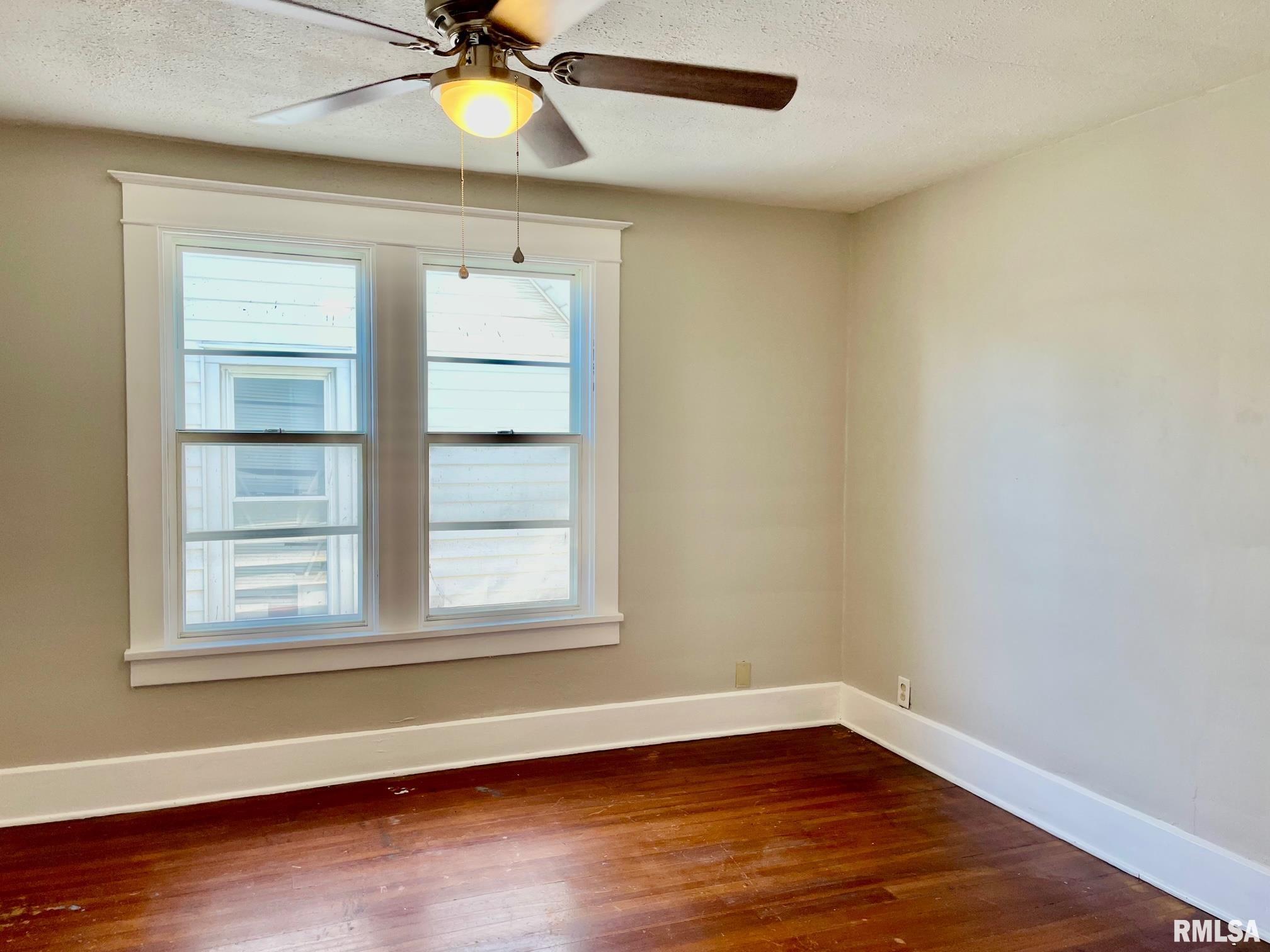 1709 East Reynolds Street Springfield, IL 62702 - Photo 18 of 24 Gallery Image 18