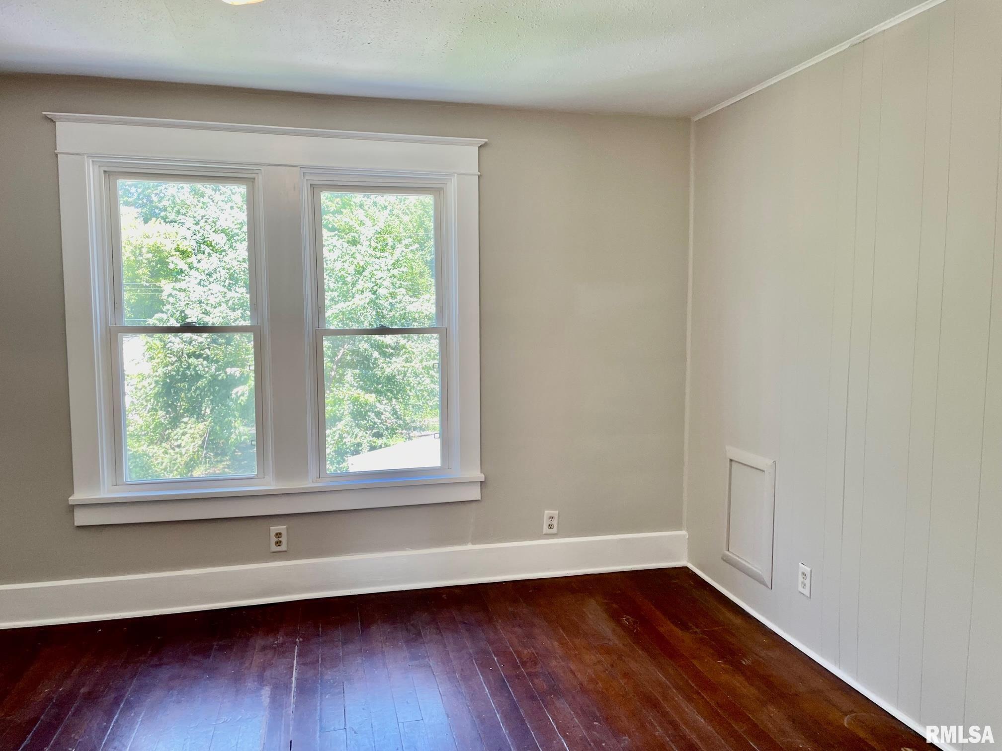 1709 East Reynolds Street Springfield, IL 62702 - Photo 19 of 24 Gallery Image 19