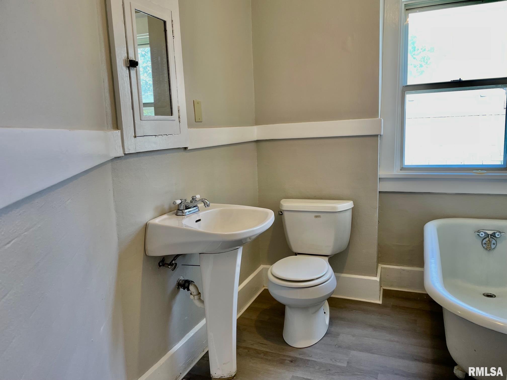 1709 East Reynolds Street Springfield, IL 62702 - Photo 20 of 24 Gallery Image 20