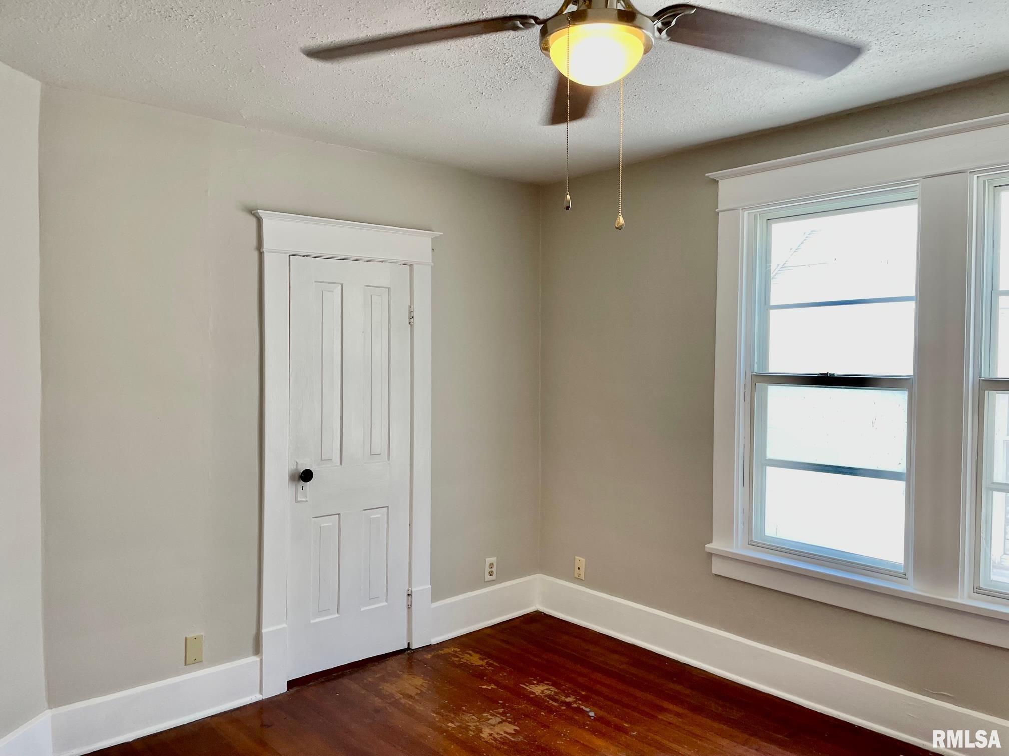 1709 East Reynolds Street Springfield, IL 62702 - Photo 22 of 24 Gallery Image 22