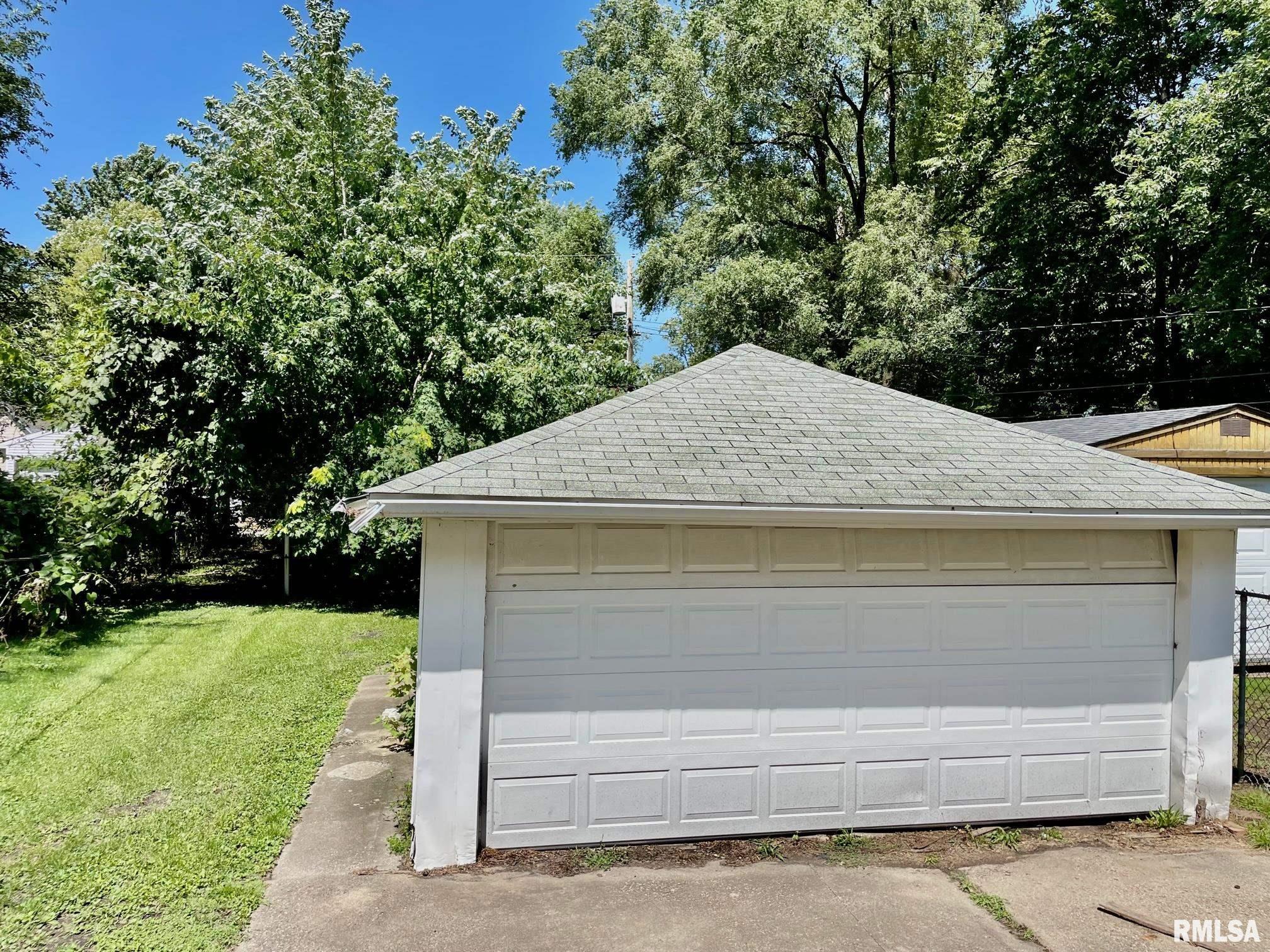 1709 East Reynolds Street Springfield, IL 62702 - Photo 24 of 24 Gallery Image 24
