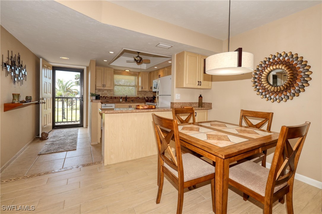 16007 Davis Road, Unit 922 Fort Myers, FL 33908 - Photo 13 of 46 Gallery Image 13