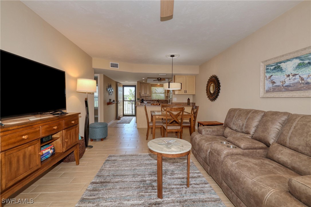 16007 Davis Road, Unit 922 Fort Myers, FL 33908 - Photo 17 of 46 Gallery Image 17
