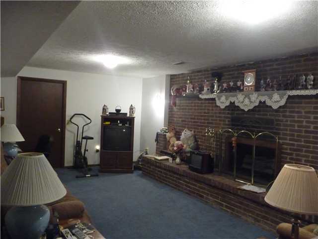 19984 Bell Church Road Utica, OH 43080 - Photo 4 of 8 Gallery Image 4