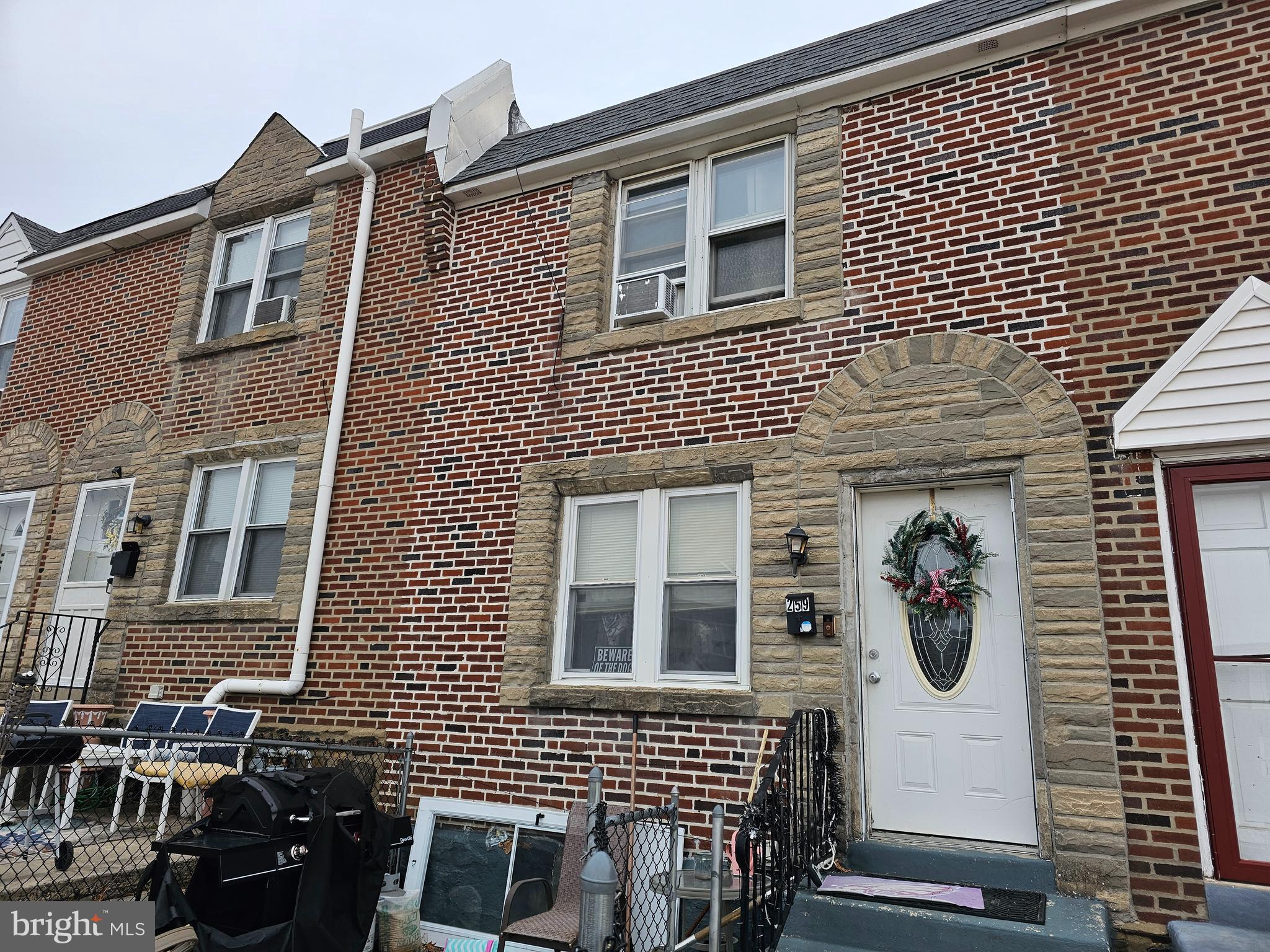 259 Cambridge Road Clifton Heights, PA 19018 - Photo 1 of 12 Exterior Front