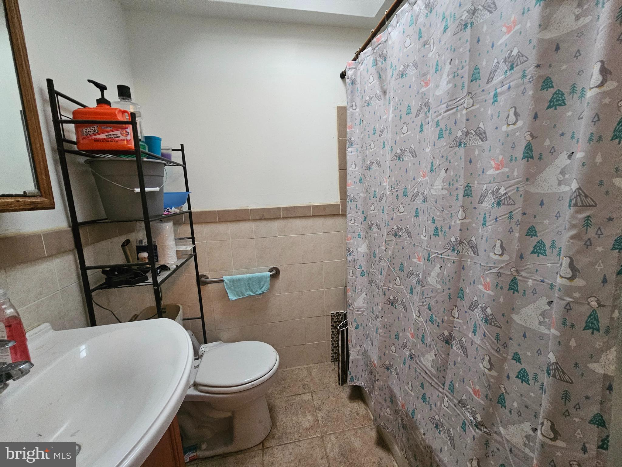 259 Cambridge Road Clifton Heights, PA 19018 - Photo 8 of 12 Bath Second Floor