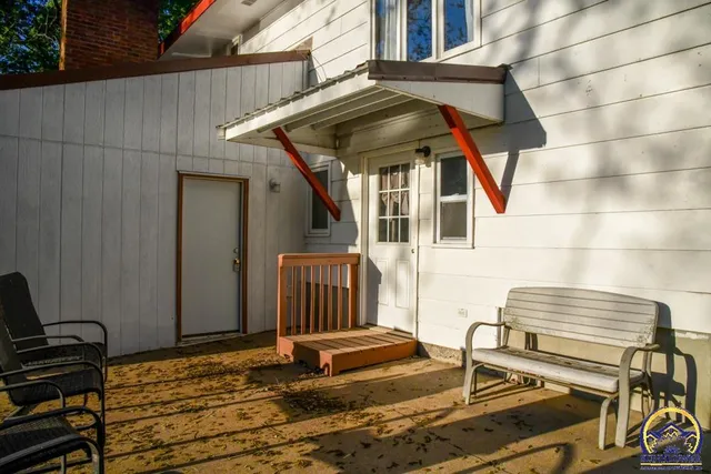 $372,000 | 18409 Harveyville Road, Harveyville, KS 66431