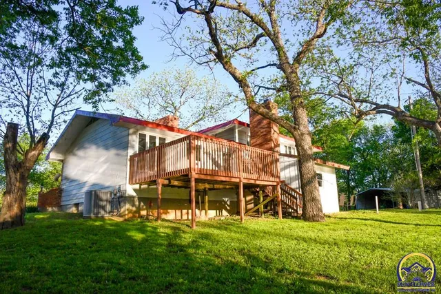 $372,000 | 18409 Harveyville Road, Harveyville, KS 66431
