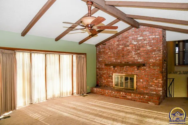 $372,000 | 18409 Harveyville Road, Harveyville, KS 66431