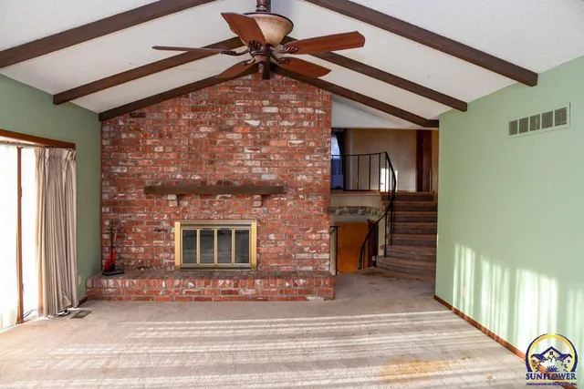 $372,000 | 18409 Harveyville Road, Harveyville, KS 66431