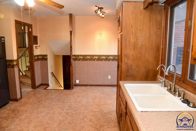 $372,000 | 18409 Harveyville Road, Harveyville, KS 66431