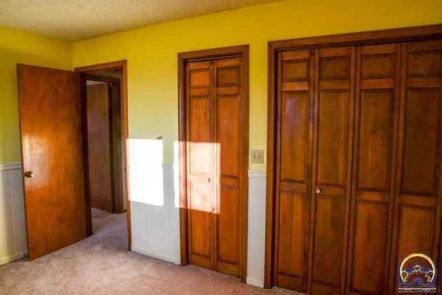 $372,000 | 18409 Harveyville Road, Harveyville, KS 66431