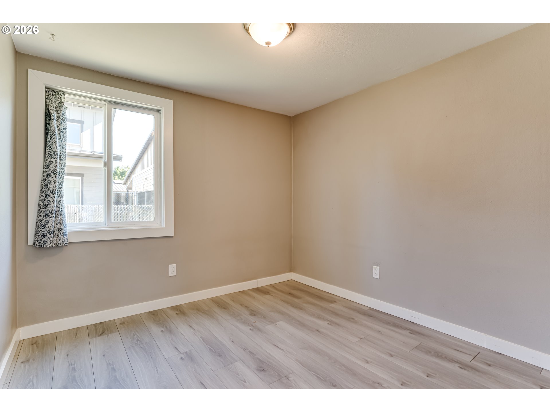 310 19th Street Springfield, OR 97477 - Photo 17 of 27 Gallery Image 17