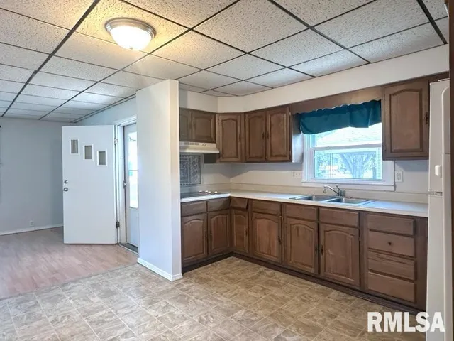 $92,000 | 2027 Herbert Street, Murphysboro, IL 62966