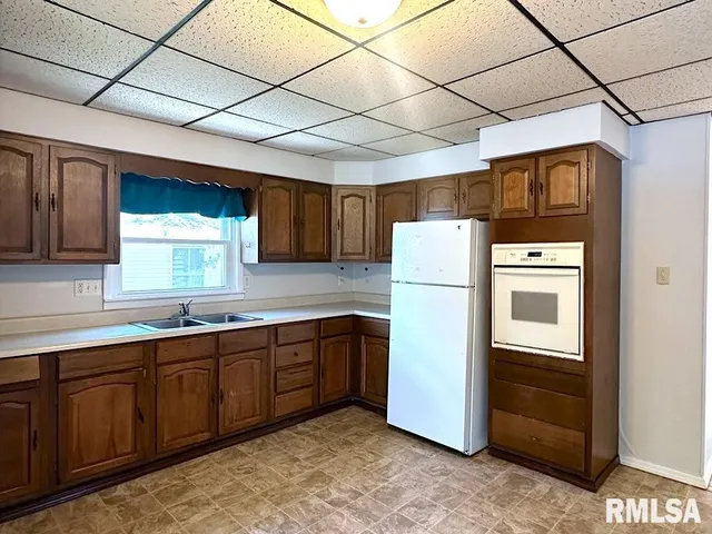 $92,000 | 2027 Herbert Street, Murphysboro, IL 62966