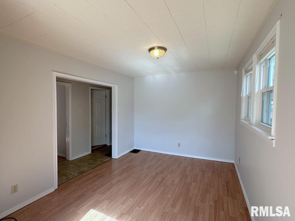 2027 Herbert Street Murphysboro, IL 62966 - Photo 8 of 14