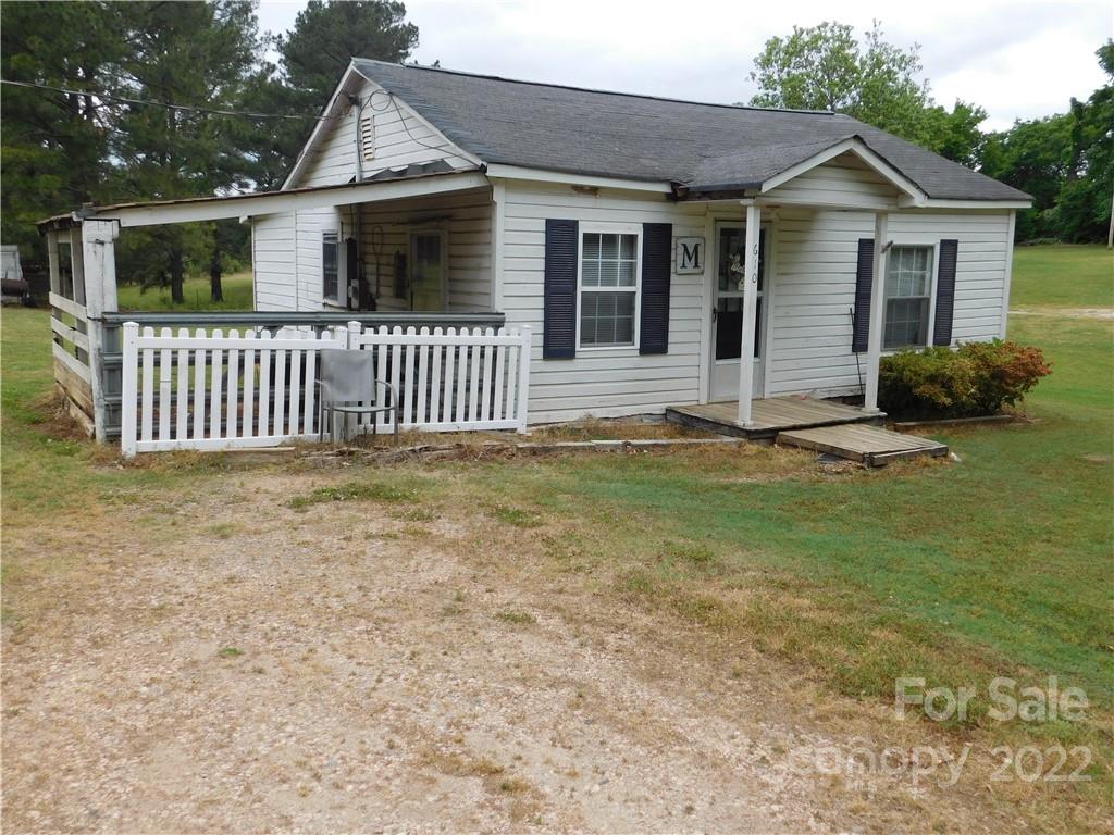 610 Archibald Road Concord, NC 28025 - Photo 3 of 8 Gallery Image 3