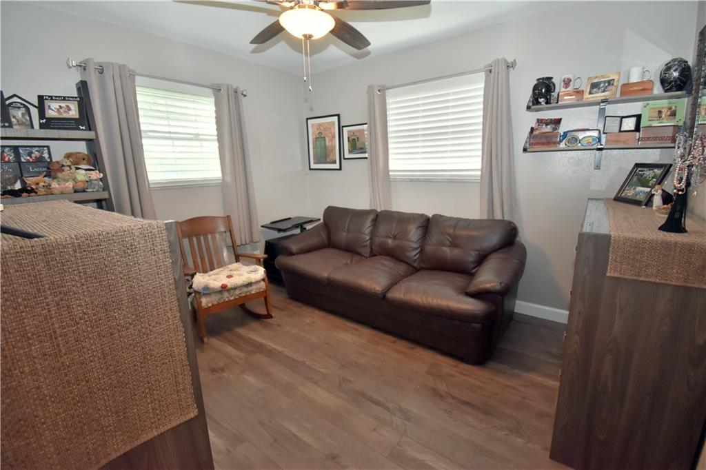 8601 Cox Road Indianapolis, IN 46221 - Photo 21 of 56