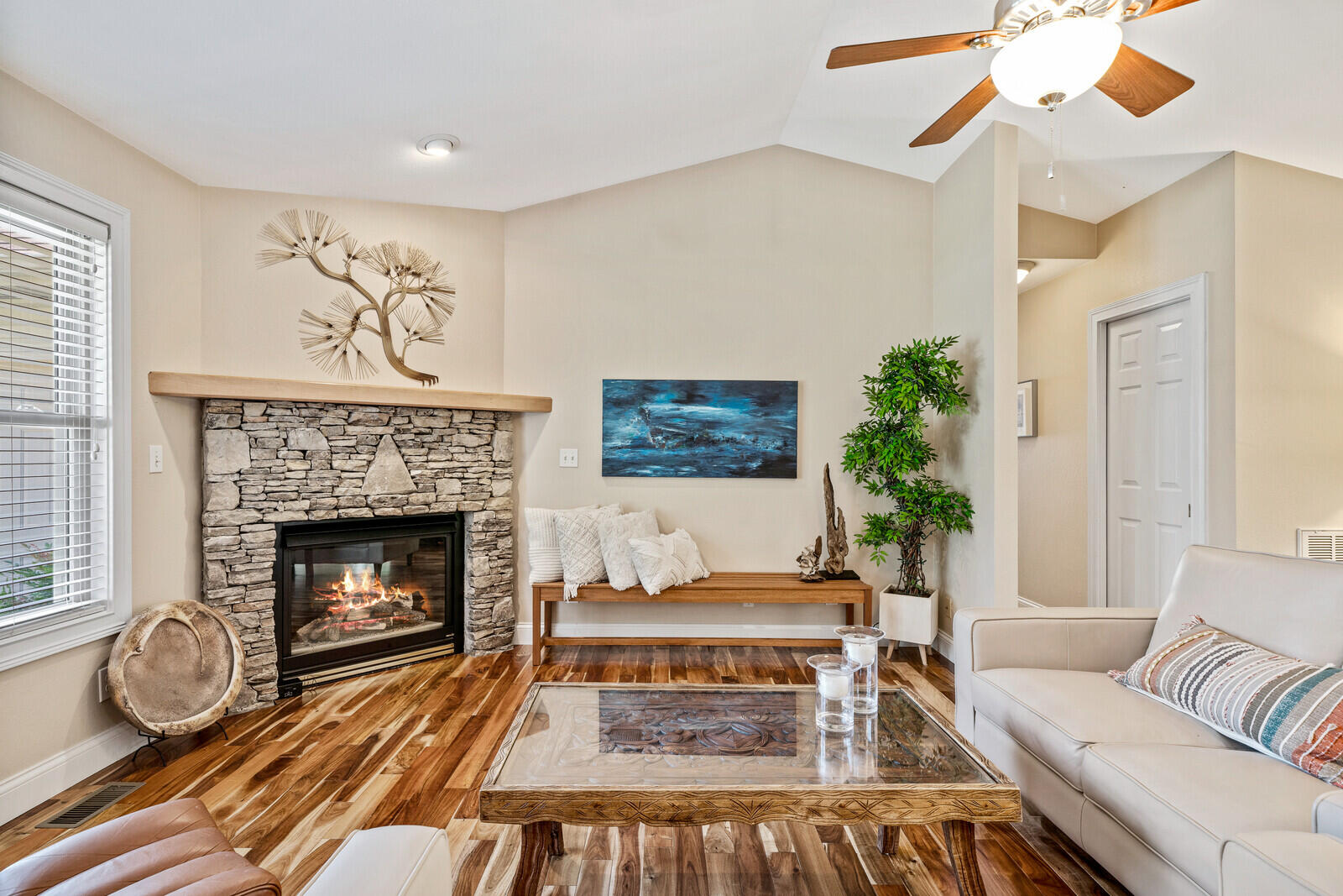 120 Exeter Drive Fairfield Glade, TN 38558 - Photo 5 of 32 Stone natural gas fireplace