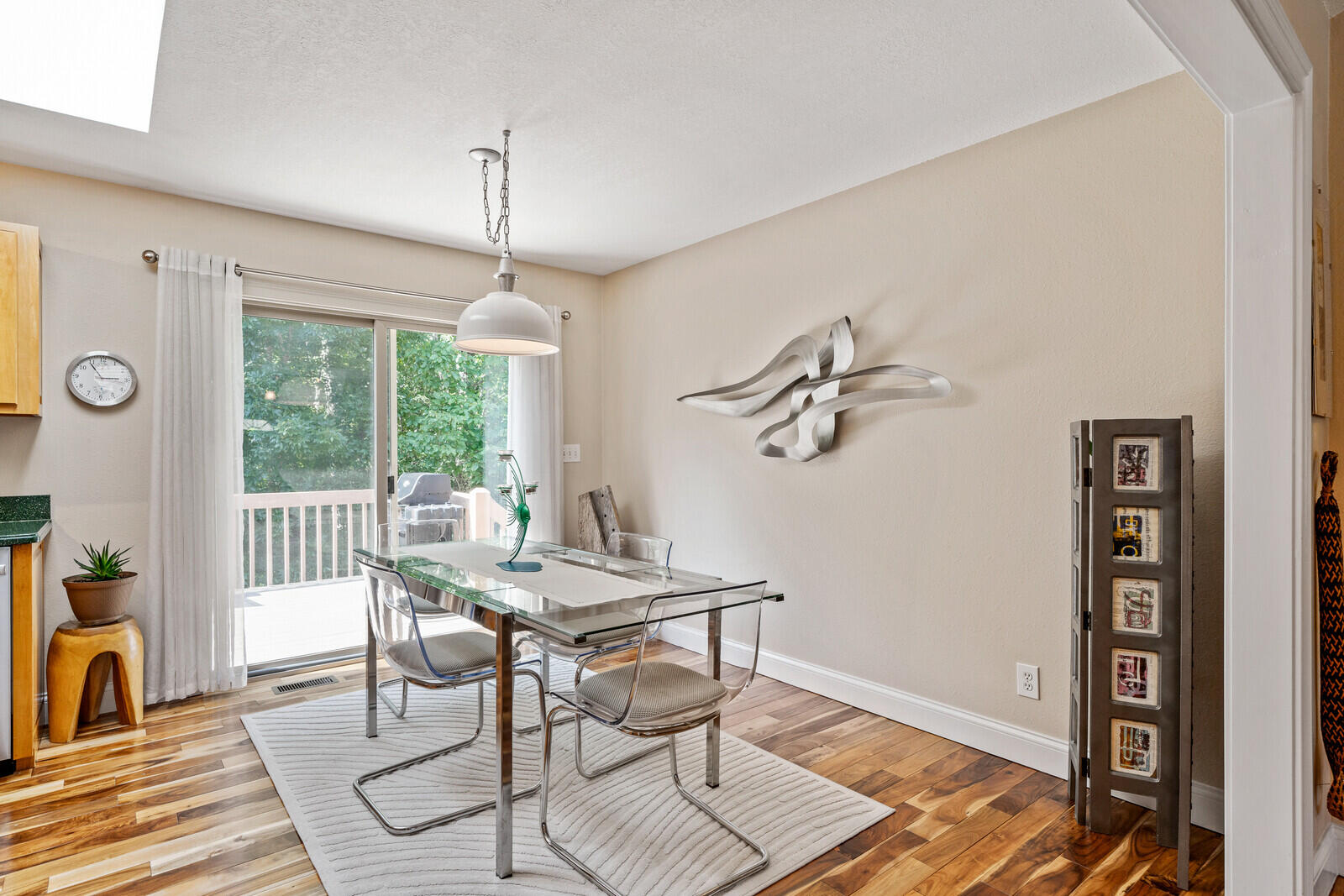 120 Exeter Drive Fairfield Glade, TN 38558 - Photo 7 of 32 Dining area leads to rear deck