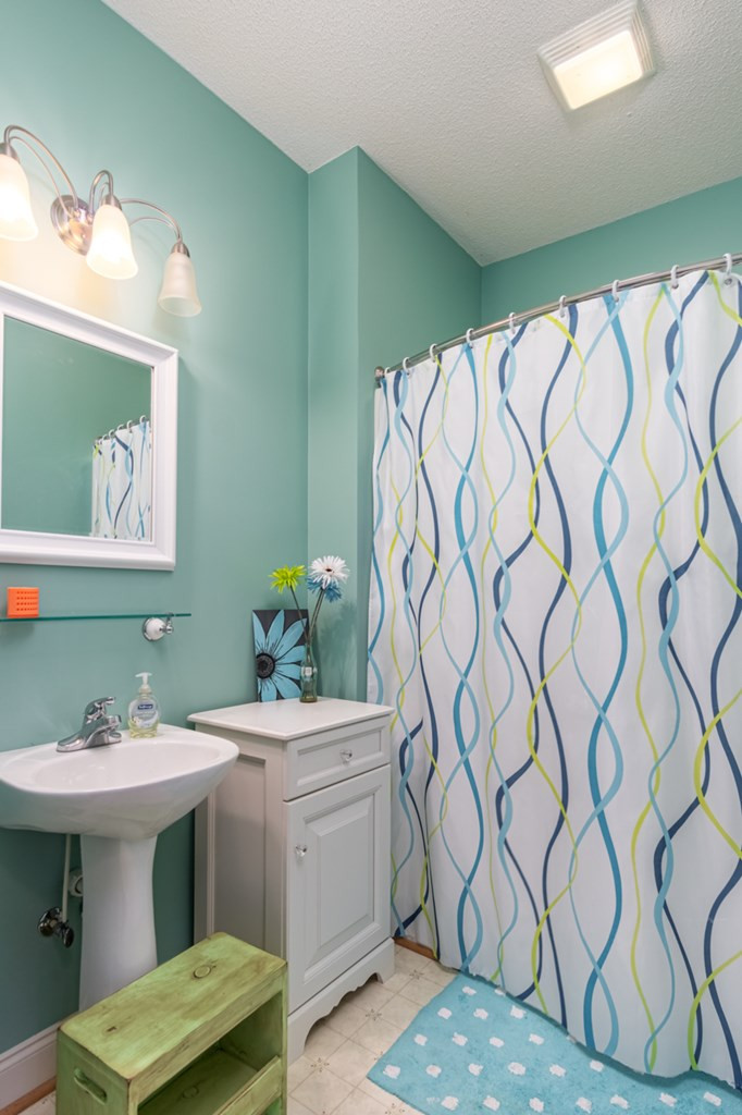 1043 Woodrow Road Bishopville, SC 29010 - Photo 29 of 38 Gallery Image 29