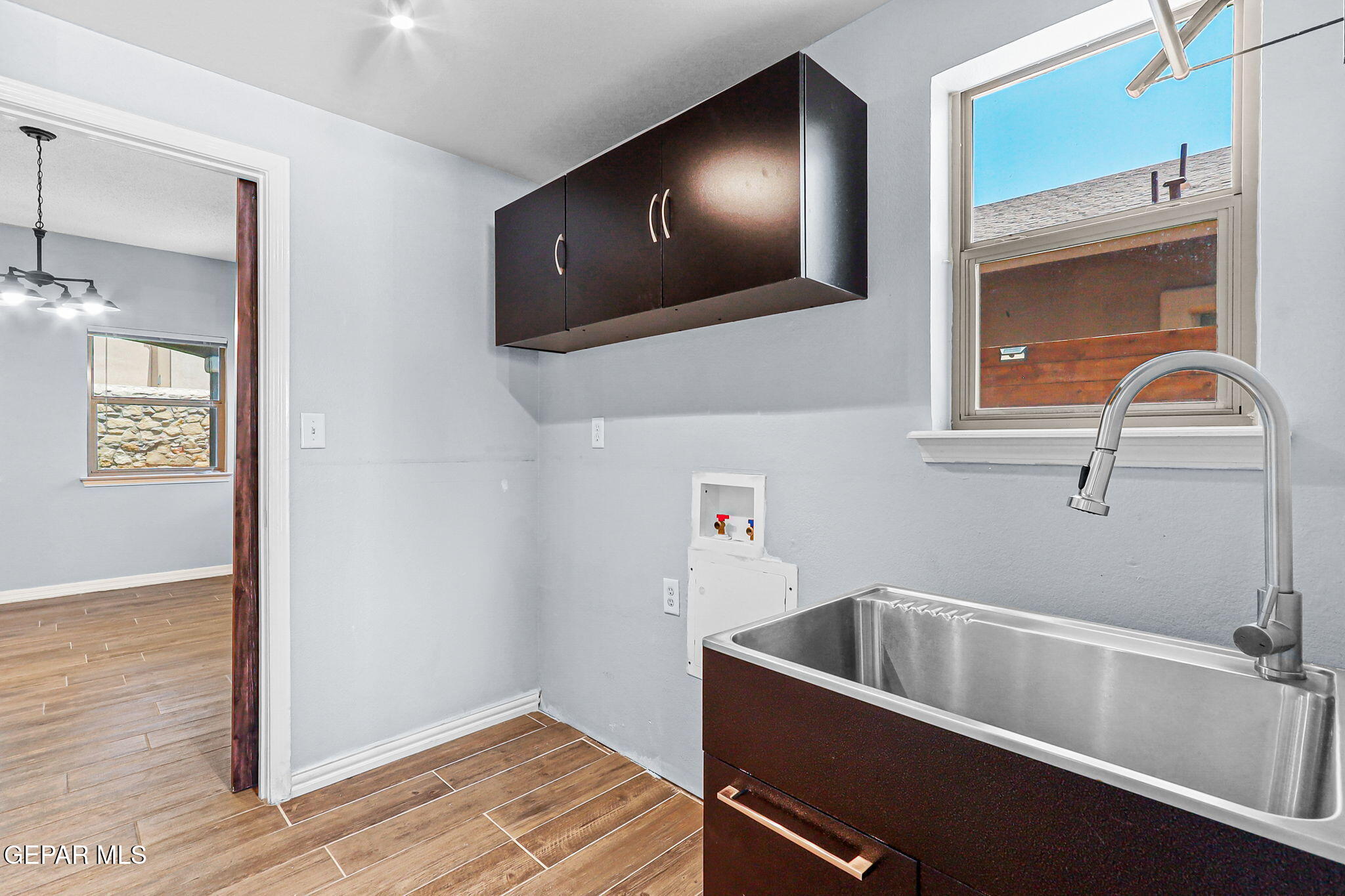 14045 Tower Point Way El Paso, TX 79938 - Photo 37 of 46 a bathroom with a sink and a mirror