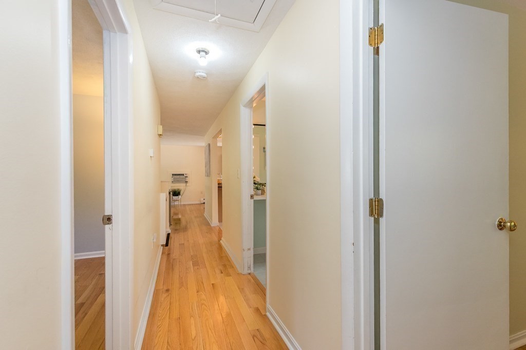 47 Wilmington Road Burlington, MA 01803 - Photo 20 of 40 Gallery Image 20
