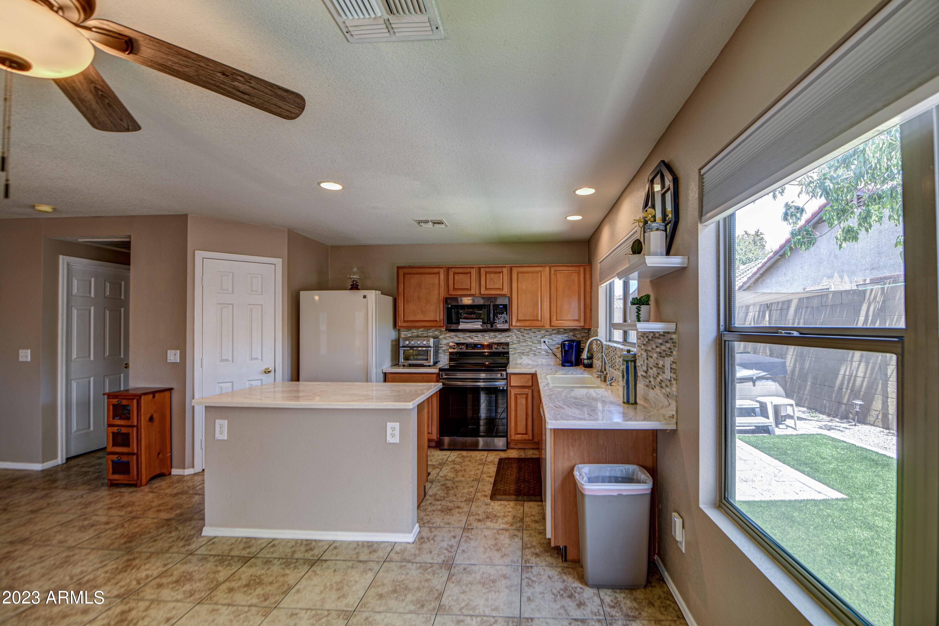 3430 South Bowman Road Apache Junction, AZ 85119 - Photo 21 of 45 Kitchen 4