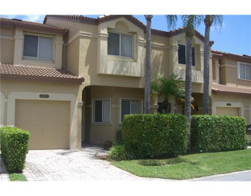 6785 Via Regina, Unit 5 Boca Raton, FL 33433 - Photo 1 of 16 Primary Photo