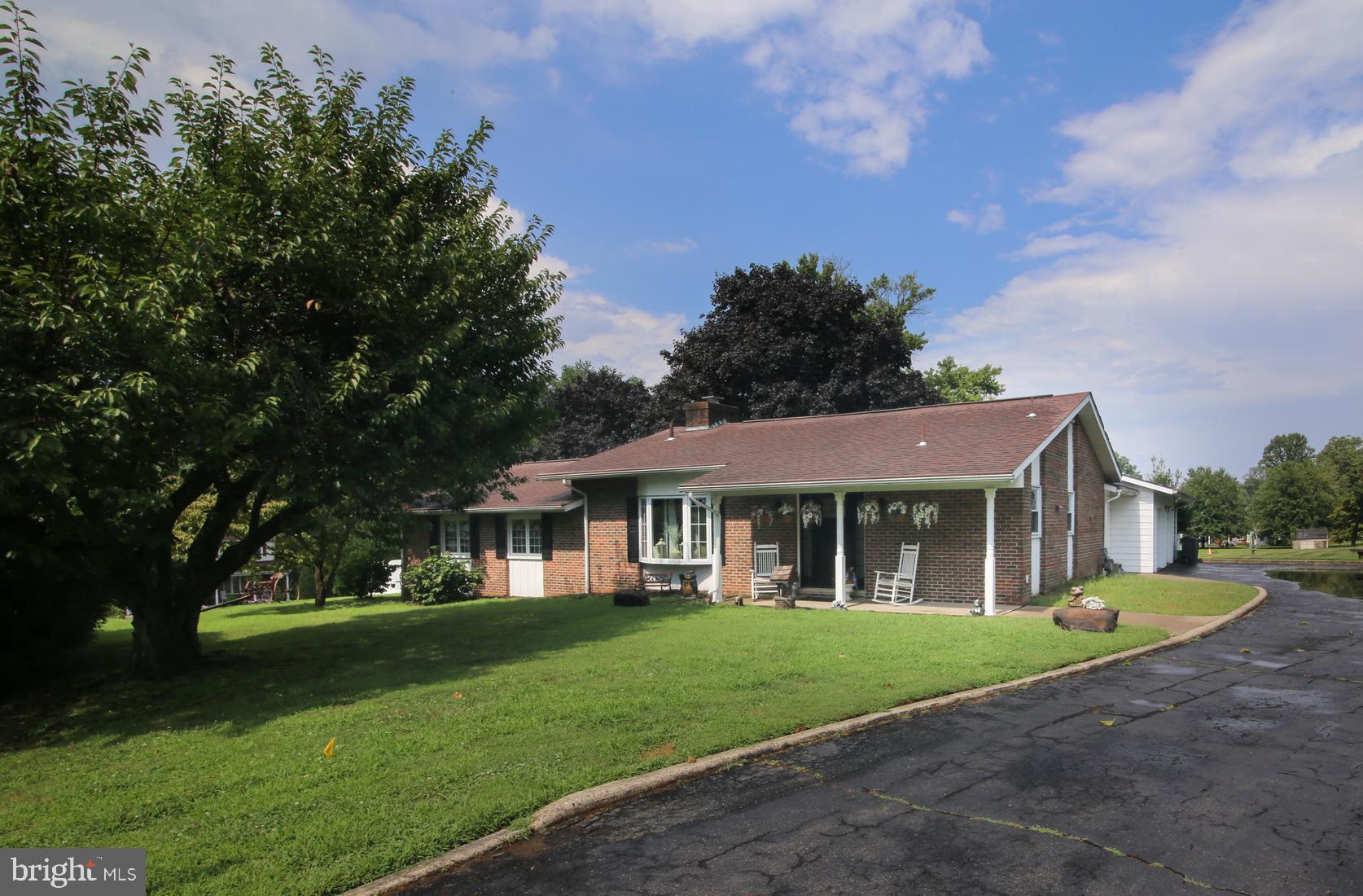 621 Valley View Road Langhorne, PA 19047 - Photo 2 of 38 Gallery Image 2