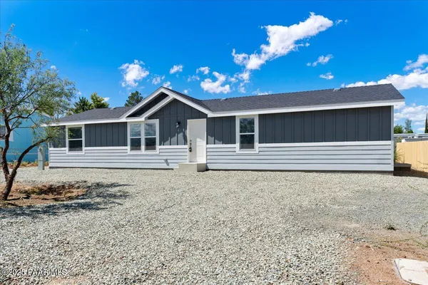 $260,000 | 15364 South Black Mountain Road, Mayer, AZ 86333