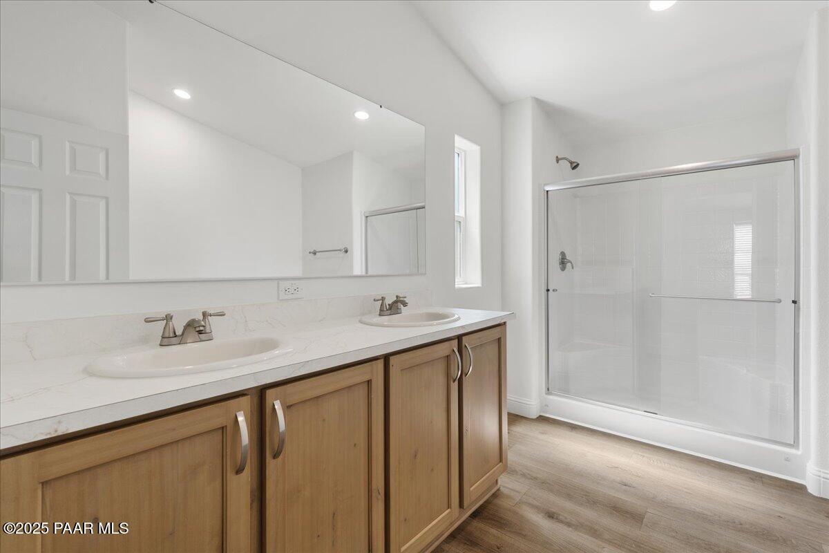 15364 South Black Mountain Road Mayer, AZ 86333 - Photo 7 of 11 20-Primary Bathroom