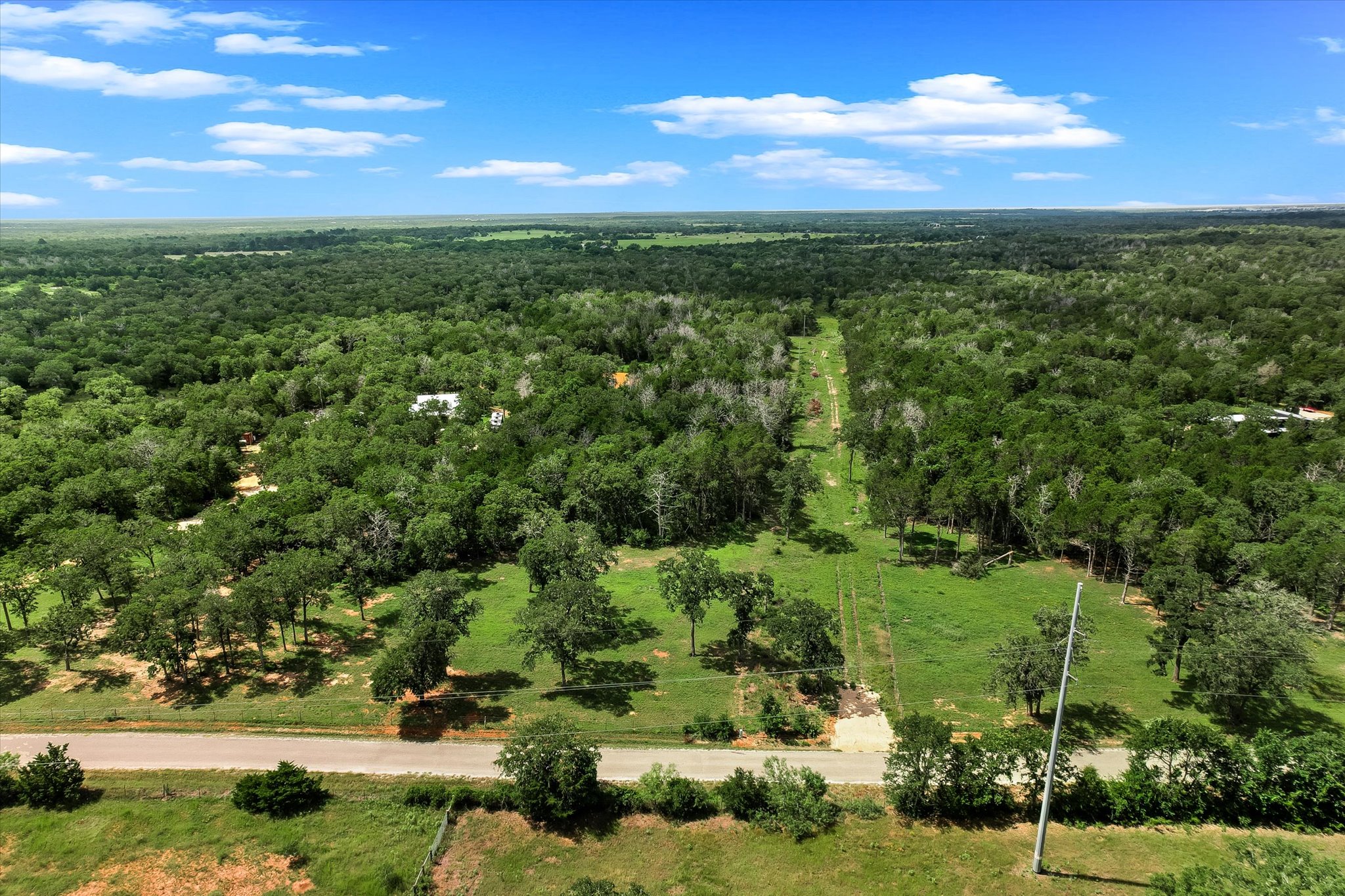 12-13 High Crossing Road Smithville, TX 78957 - Photo 7 of 15