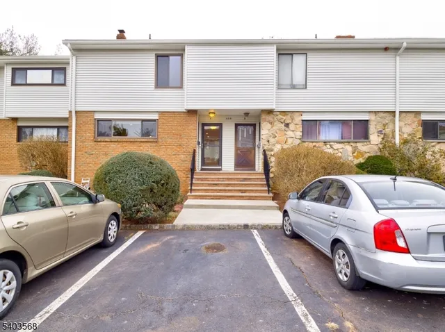 $439,000 | 898 Merritt Drive, Unit C, Hillsborough, NJ 08844